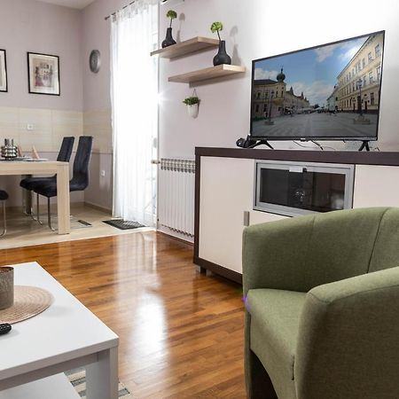 Apartman Gundulic Vinkovci Eksteriør bilde