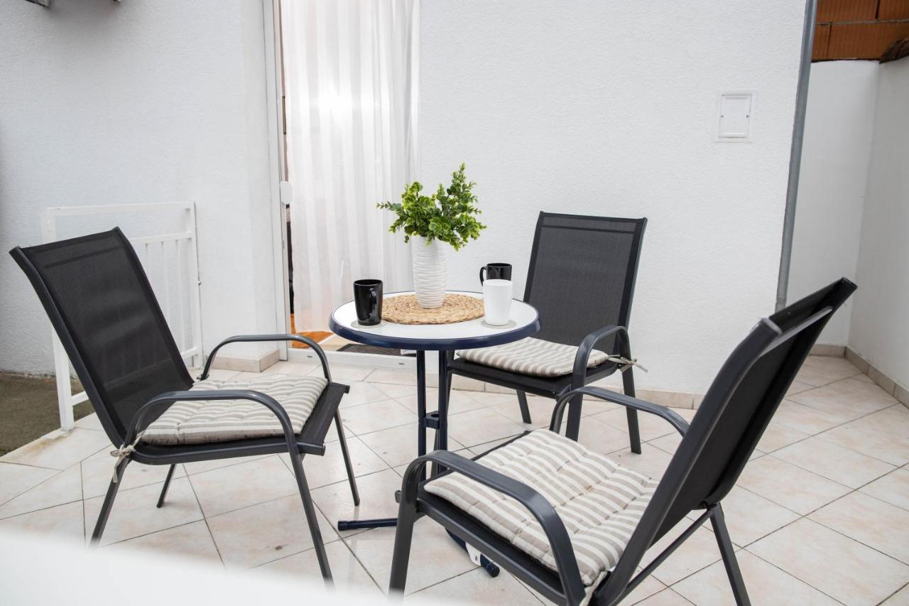 Apartman Gundulic Vinkovci Eksteriør bilde
